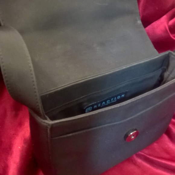 Small Black Nylon Purse - Picture 3 of 3